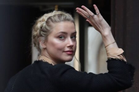 Amber Heard em julgamento nos Estados Unidos
