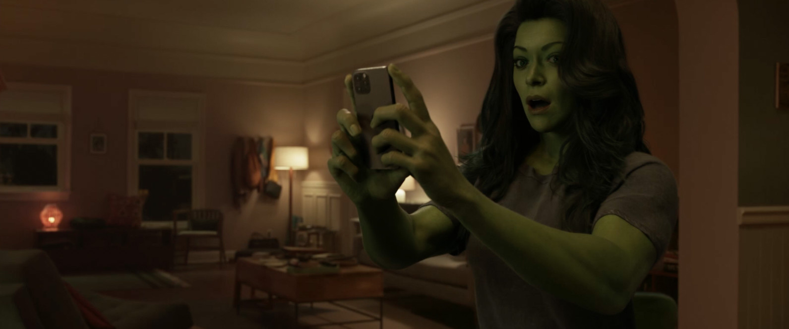 Tatiana Maslany como Mulher-Hulk