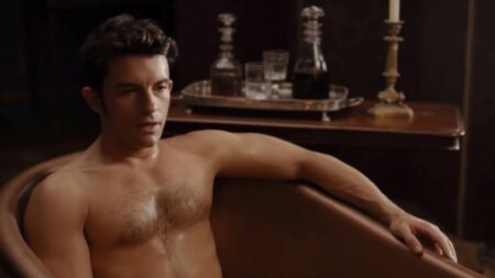 Jonathan Bailey como Anthony em Bridgerton (Reprodução / Netflix)