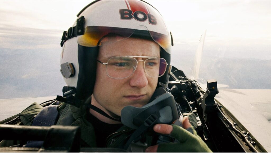 Top Gun: Maverick – Lewis Pullman fala sobre vínculo criado com colega de cena Lewis Pullman como Bob em Top Gun: Maverick (Reprodução / Paramount)