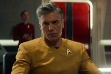 Anson Mount como Christopher Pike em Star Trek: Strange New Worlds (Reprodução / Paramount) 