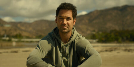 Manuel Garcia-Rulfo como Mickey Haller em O Poder e a Lei