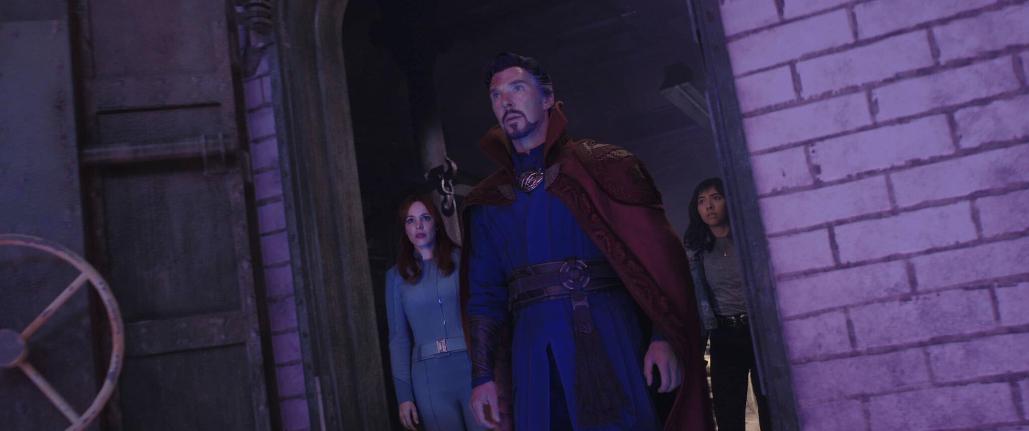 Rachel McAdams as Dr.  Christine Palmer, Benedict Cumberbatch as Dr.  Stephen Strange, and Xochitl Gomez as America Chavez in Doctor Strange in the Multiverse of Madness