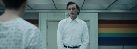 Netflix usou estratégia absurda para enganar fãs e evitar spoilers de Stranger Things Jamie Campbell Bower é Henry Creel/001 em Stranger Things (Reprodução)