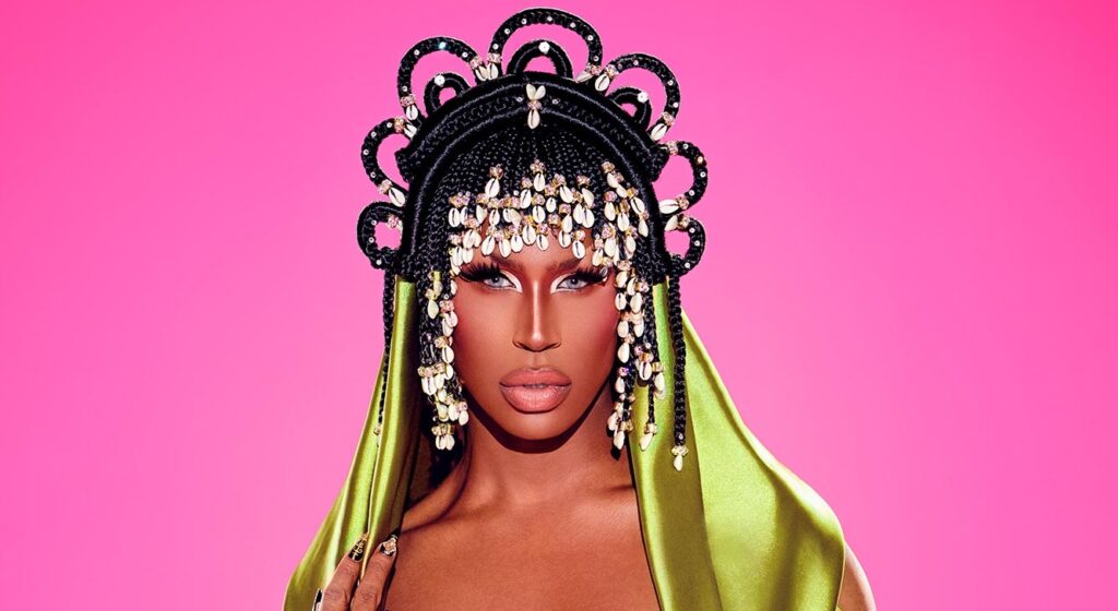 Shea Coulée (Reprodução/EW)