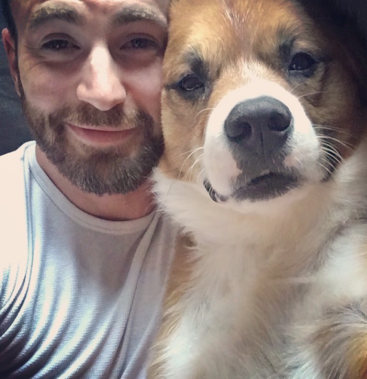 Astro da Marvel abre o coração e revela que teve vida modificada por animal 1 Chris Evans