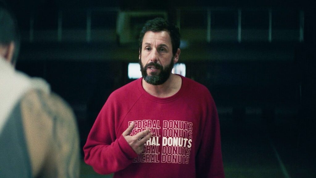Adam Sandler teria papel sob medida em Bastardos Inglórios Adam Sandler em Arremessando Alto (Reprodução)