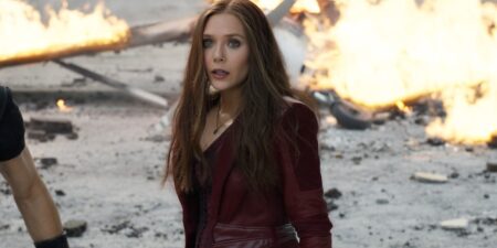 Elizabeth Olsen como Wanda Maximoff / A Feiticeira Escarlate em Capitão América: Guerra Civil