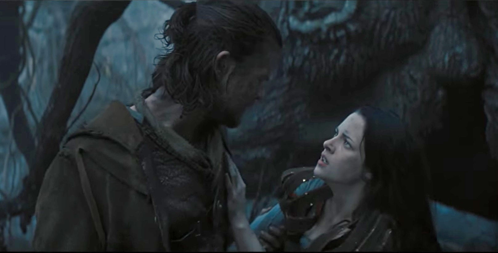 Astro da Marvel tomou soco de Kristen Stewart e teve reação surpreendente 1 Cena de Branca de Neve e o Cacador Reproducao Youtube 1