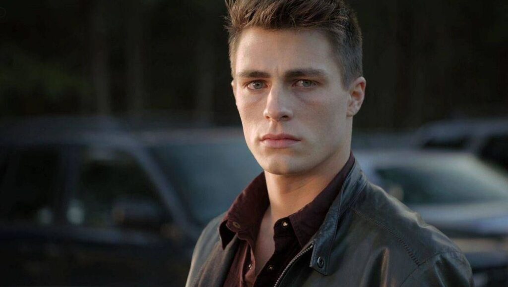 Colton Haynes como Roy Harper em Arrow