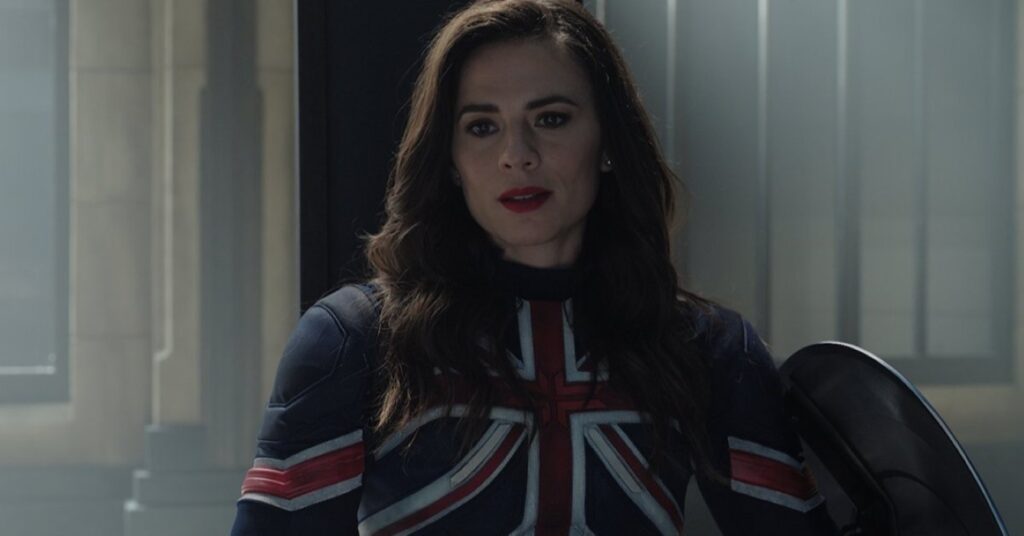 Capitã Carter pode continuar no MCU? Se depender de atriz, sim Hayley Atwell como Capitã Carter em Doutor Estranho no Multiverso da Loucura (Reprodução / Marvel)
