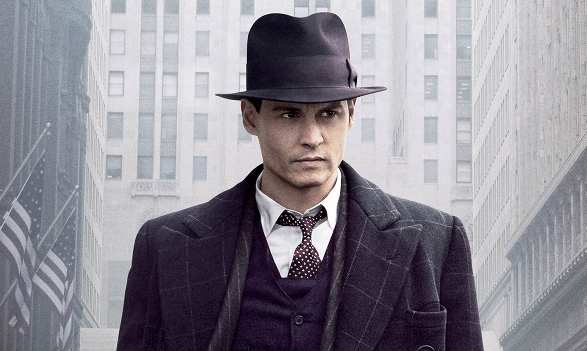 Johnny Depp em Cena de Inimigos Pulicos Reproducao 1