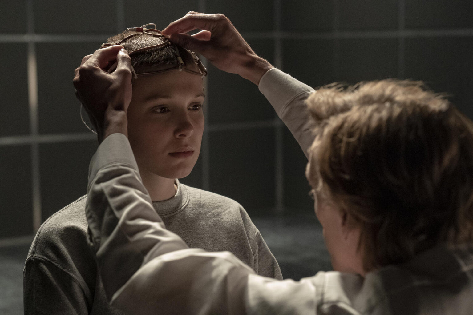 Irmãos Duffer descrevem como Stranger Things 5 irá começar Millie Bobby Brown como Onze em STRANGER THINGS