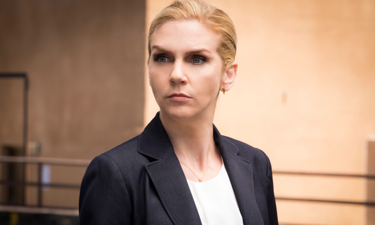 Rhea Seehorn em Better Call Saul Divulgacao AMC 1