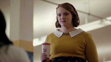 Shannon Purser como Ethel Muggs em Riverdale (Reprodução)