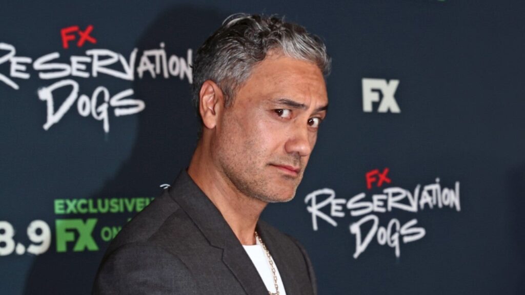 Diretor de Thor 4 diz que adora trollar os fãs na internet Taika Waititi Reproducao Twitter