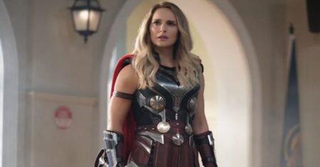 Natalie Portman declara que Thor 4 é o filme mais gay da Marvel Natalie Portman como Jane Foster em Thor: Amor e Trovão (Reprodução / Marvel)