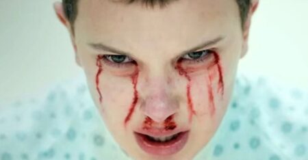 Millie Bobby Brown como Onze em Stranger Things (Reprodução / Netflix)