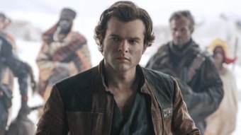 Alden Ehrenreich como Han Solo em Han Solo: Uma História Star Wars (Reprodução / Lucasfilm)