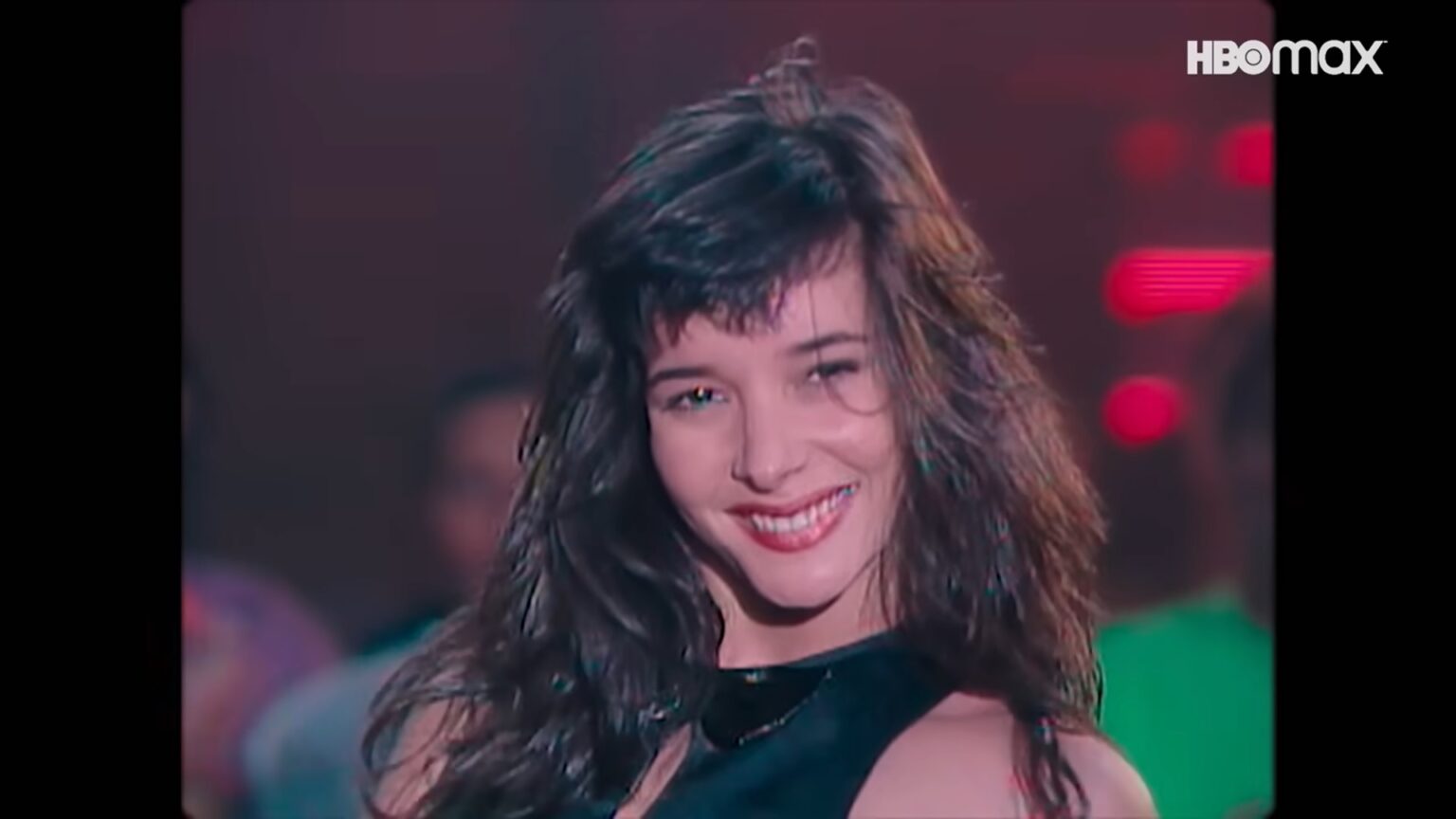 Morte de Daniella Perez fez TV Globo lucrar, afirma ex-funcionária Cena do documentario Pacto Brutal O Assassinato de Daniella Perez Reproducao Youtube