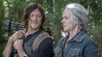 Daryl (Norman Reedus) e Carol (Melissa McBride) em The Walking Dead (Reprodução)