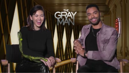 Jessica Henwick e Rege Jean Page falam sobre Agente Oculto Reproducao Youtube