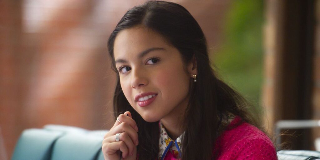Olivia Rodrigo como Nini em High School Musical The Musical The Series Reproducao