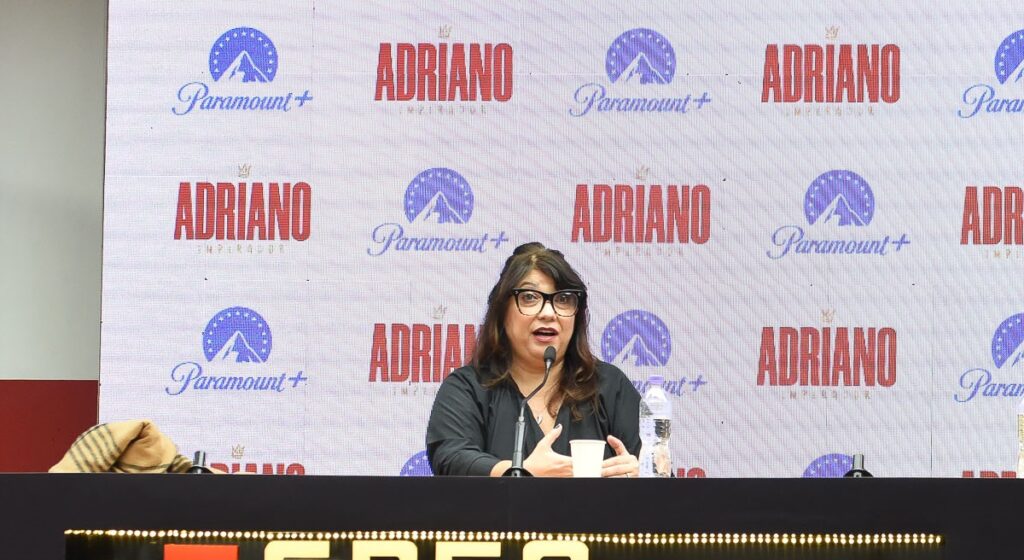 Diretora revela técnica para fazer Adriano Imperador soltar a língua em documentário Susanna Lira na coletiva de imprensa de Adriano Imperador 1