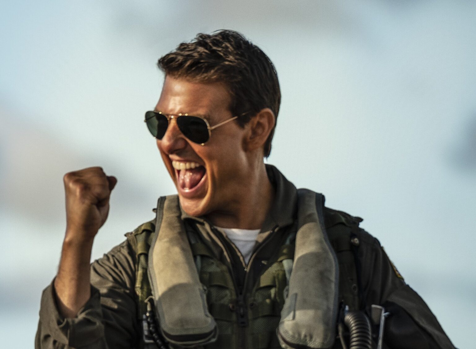 Tom Cruise desbanca colegas e fatura o maior de cachê de Hollywood em 2022 Tom Cruise como Maverick em Top Gun Maverick