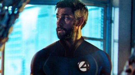 John Krasinski como Senhor Fantástico em Doutor Estranho 2