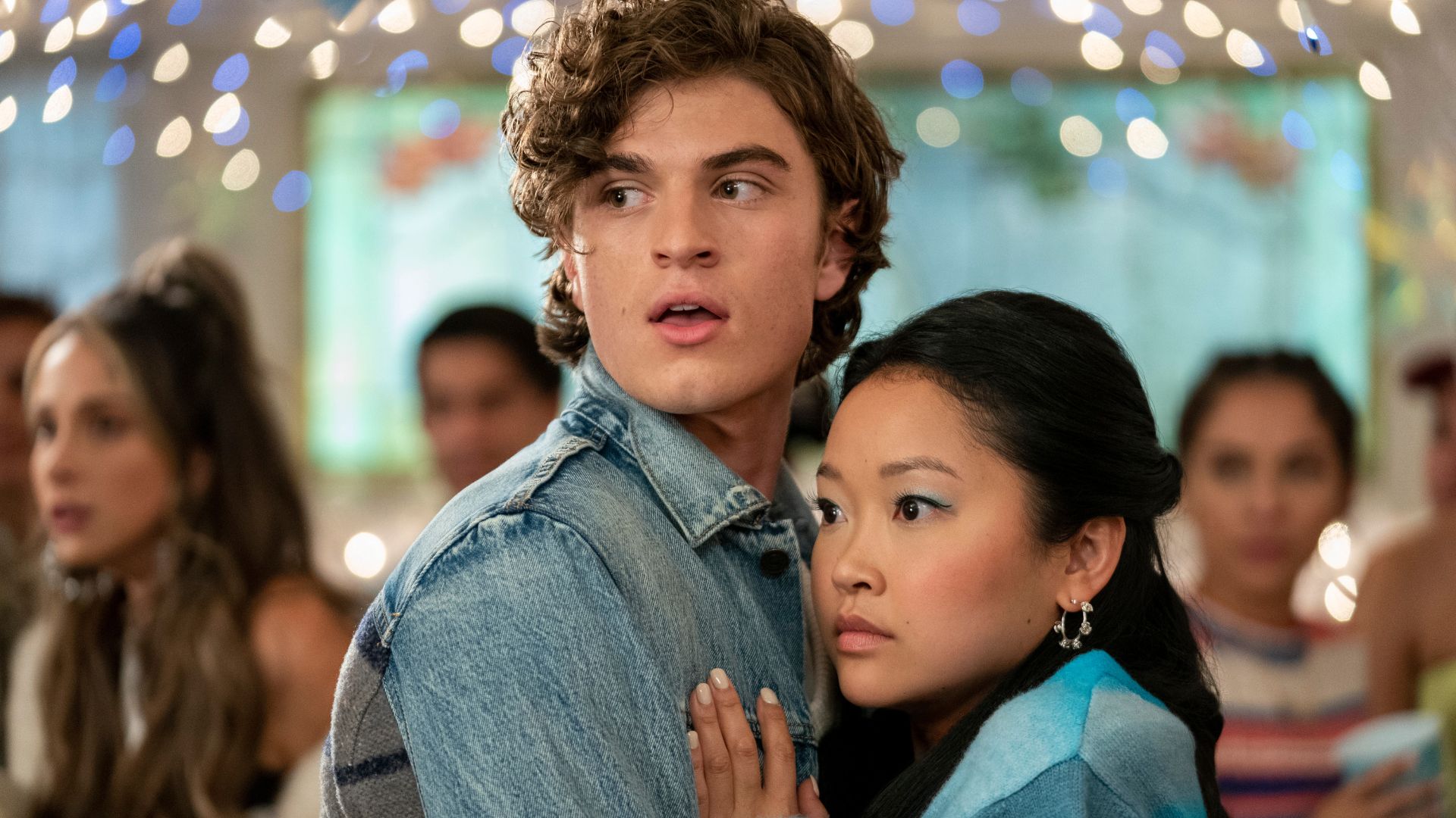 CRÍTICA: Boo, Bitch é boba, cheia de clichês e facilmente esquecível 3 Boo, Bitch (Divulgação/Netflix)