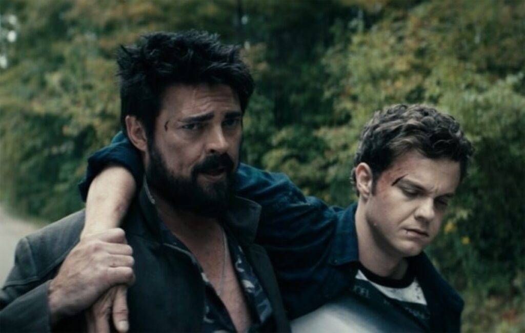 Como Bruto e Hughie podem escapar da morte em The Boys? Bruto (Karl Urban) e Hughie (Jack Quaid) em The Boys (Reprodução / Prime Video)