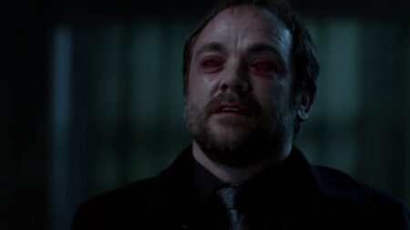 Mark Sheppard é Crowley em Supernatural (Reprodução/CW)