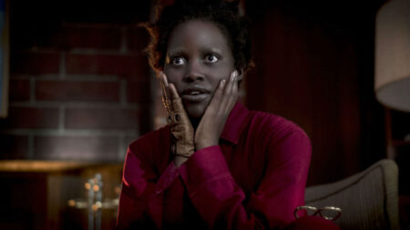 Lupita Nyong'o é Adelaide/Red em Nós (Reprodução)