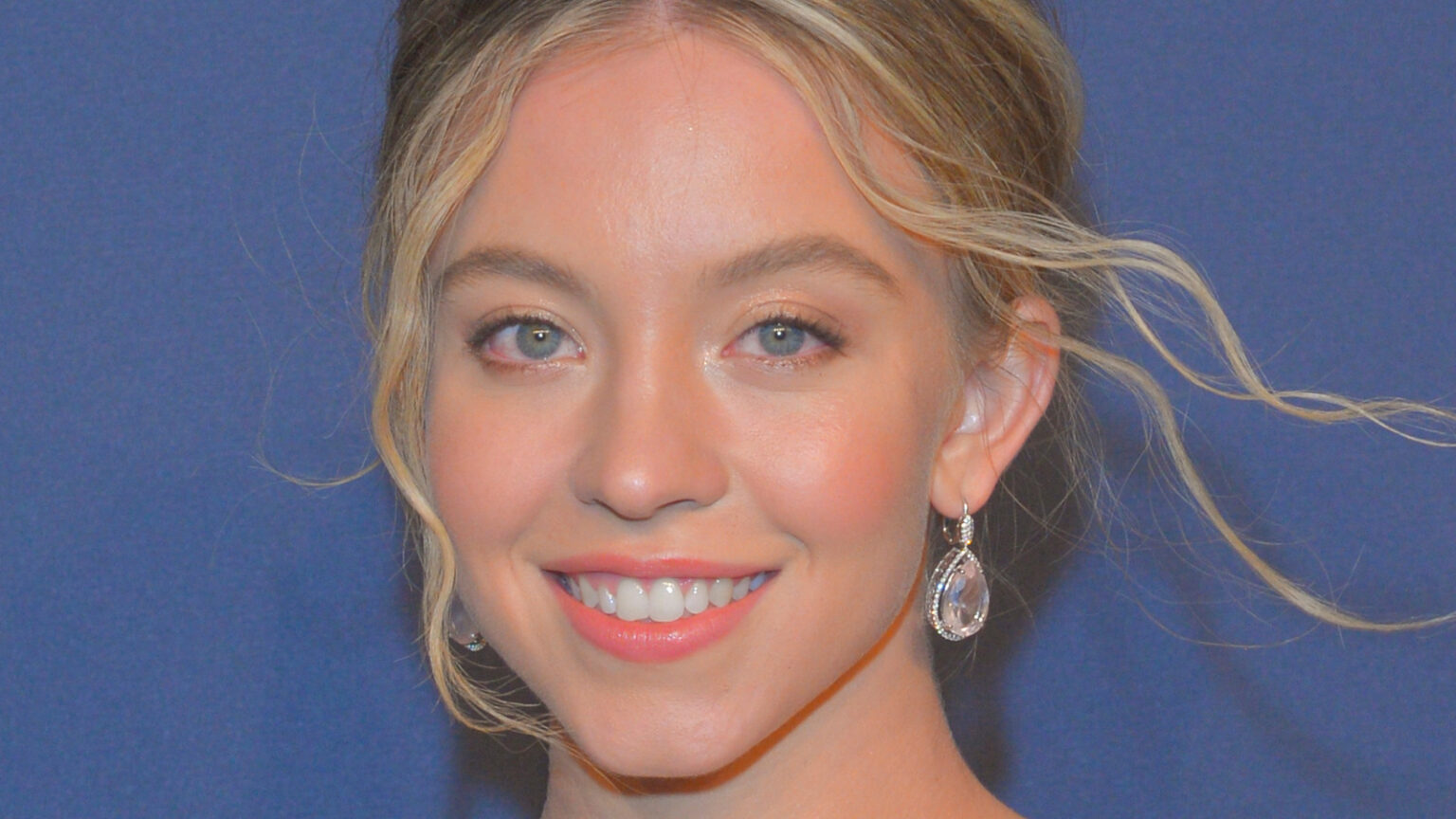 Atriz de Euphoria faz mistério sobre filme da Marvel, mas admite: “Treinado muito” Sydney Sweeney