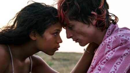 Diretor de Me Chame Pelo Seu Nome lança novo filme de terror sobre canibalismo e faz crítica ao gênero: “Repetição” Taylor Russell e Timothée Chalamet em Bones and All (Reprodução)