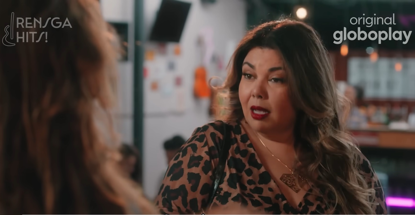Rensga Hits: Roteirista explica nome da série 2 Fabiana Karla em Rensga Hits Reproducao Youtube