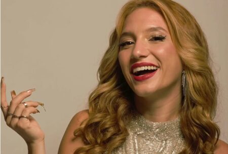 Lorena Comparato e Glaucia em Rensga Hits Divulgacao TV Globo