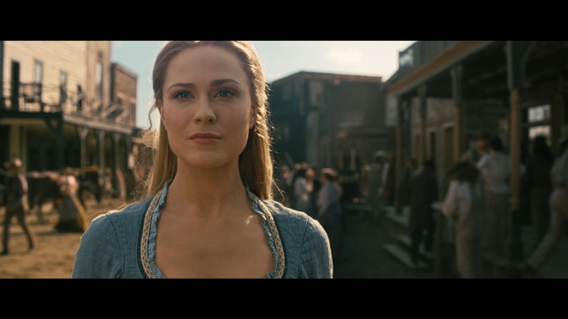 Evan Rachel Wood é Dolores em Westworld (Reprodução)