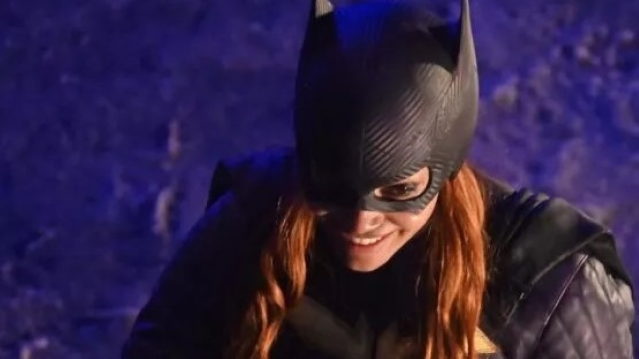 Leslie Grace como Barbara Gordon em Batgirl (Reprodução)