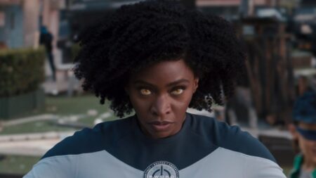 Importante em WandaVision, Monica Rambeau ganha sua própria história em quadrinhos Monica Rambeau (Teyonah Parris) em WandaVision (Reprodução / Disney+)