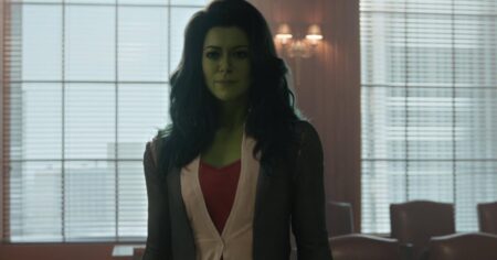 Mulher-Hulk (Tatiana Maslany) em Mulher-Hulk