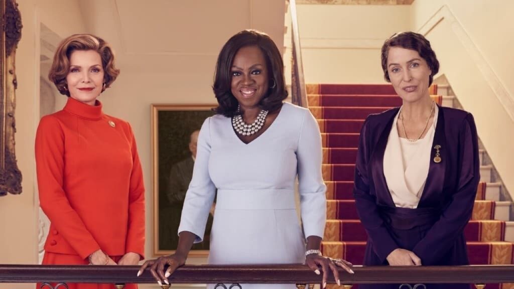 Renovada ou cancelada? Canal define o destino da série A Primeira-Dama Viola Davis, Michelle Pfeiffer e Gillian Anderson em A Primeira Dama (Reprodução)