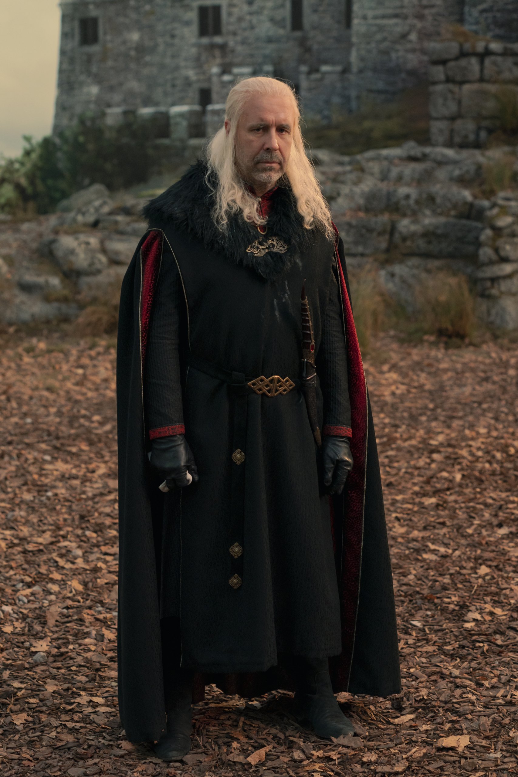 Por que mesmo sendo fraco, Viserys I foi escolhido como rei em A Casa do Dragão 1 Paddy Considine como Viserys em A Casa do Dragão