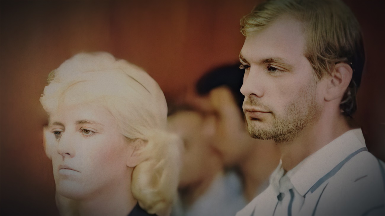 Jeffrey Dahmer realmente comeu o coração das suas vítimas? 1 Cenas do julgamento de Jeffrey Dahmer em Conversando com um Serial Killer: O Canibal de Milwaukee (Reprodução)