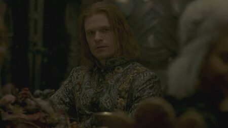 Solly McLeod como Joffrey Lonmouth em A Casa do Dragão