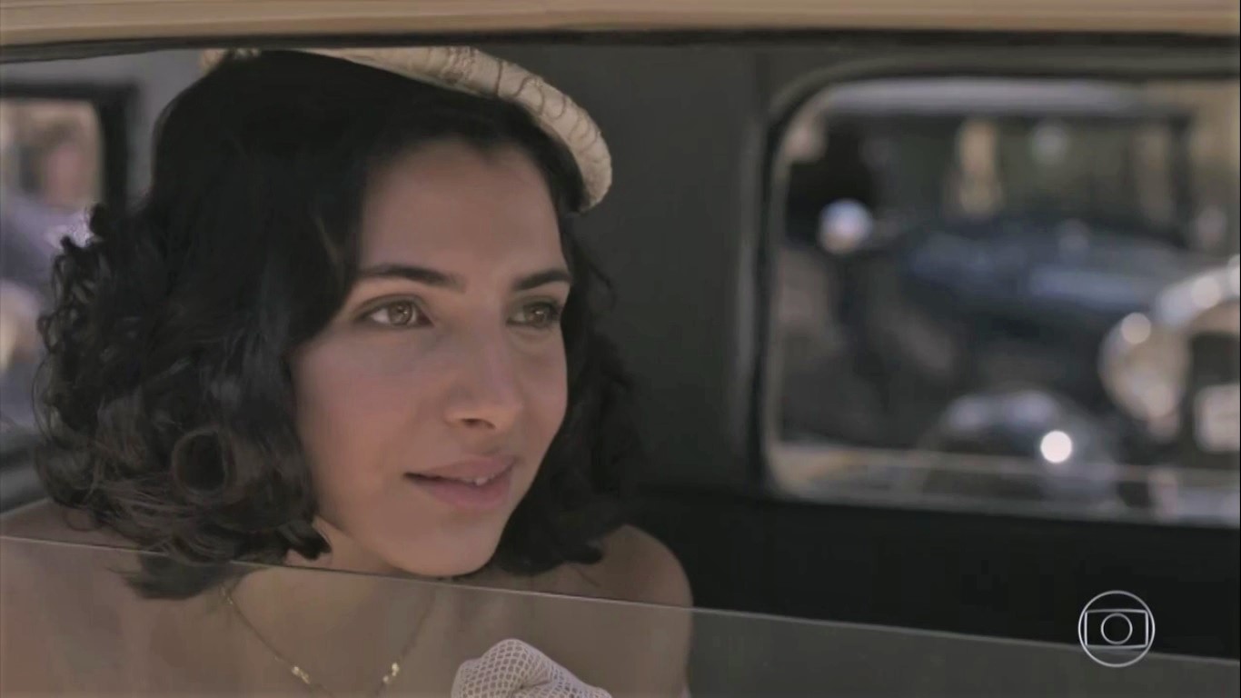 Atriz brasileira de novelas revela como se tornou protagonista de The Modelizer 2 Rayssa Bratillieri como Soraia em Eramos Seis Reproducao Globoplay