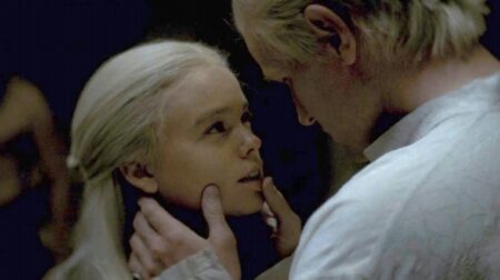 Rhaenyra e Daemon estão prestes a se beijar em cena quente de A Casa do Dragão