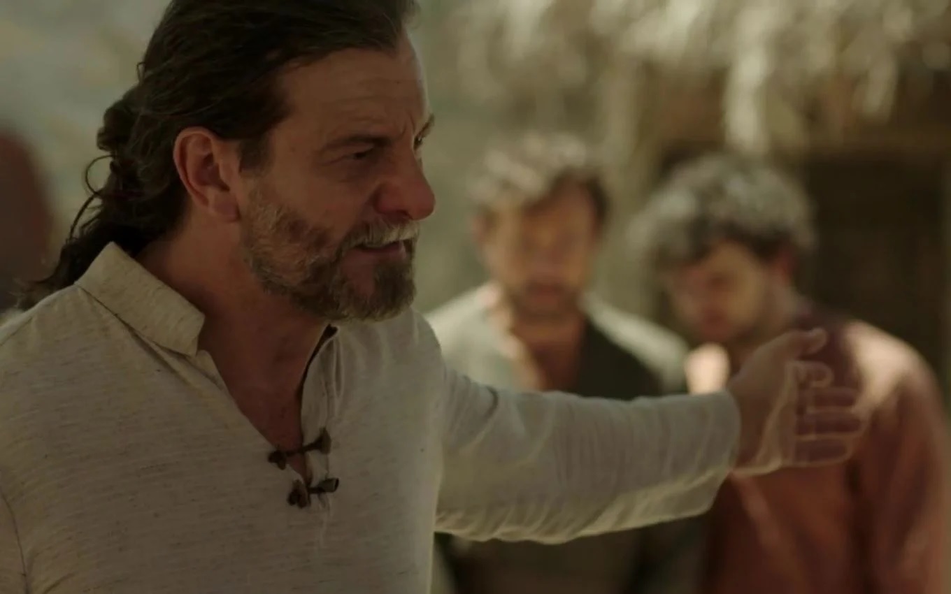 Record se arrisca e retoma novela bíblica jovem com péssima audiência 2 Samuel aparece discursando em cena de Reis