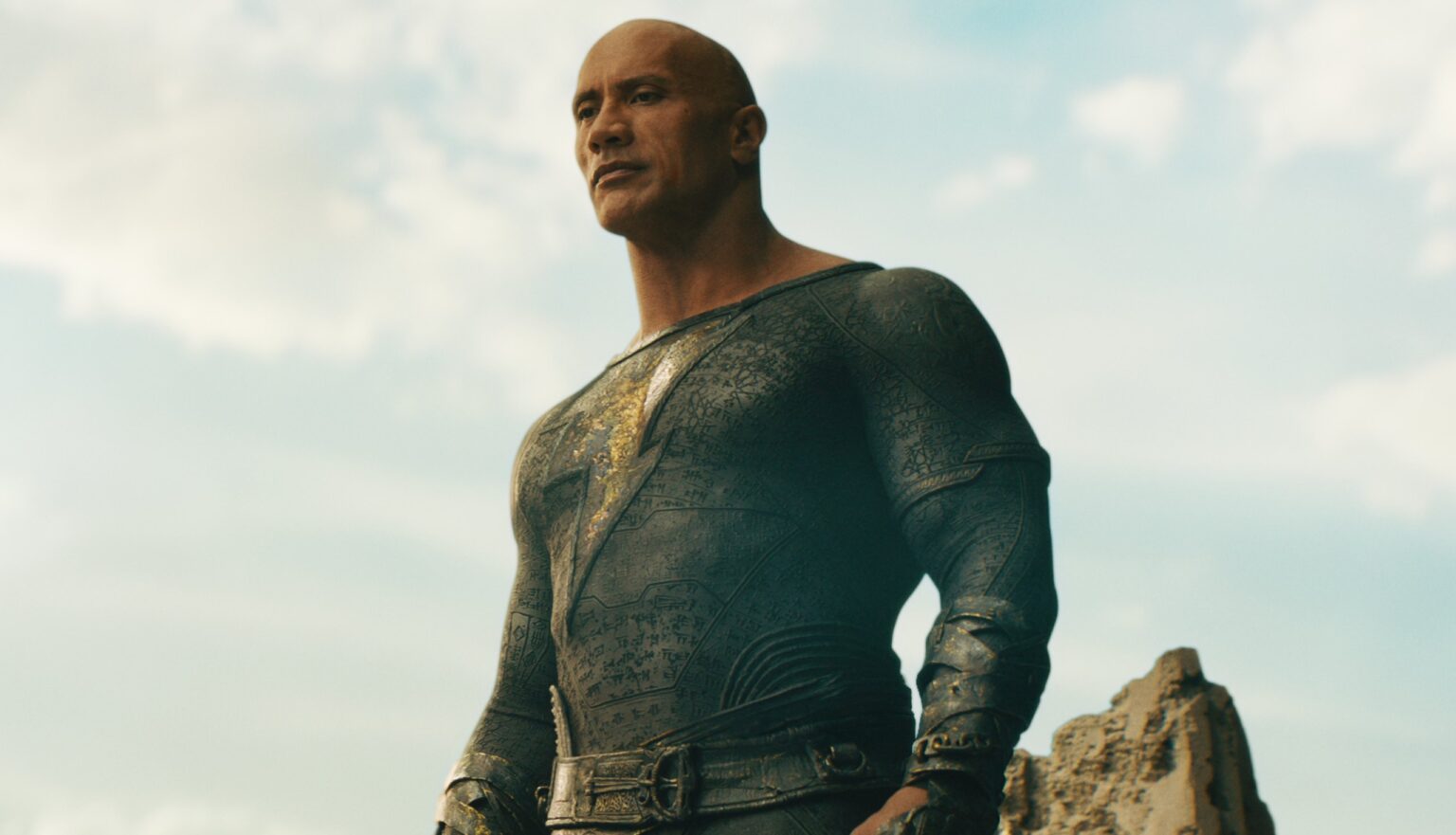 Dwayne Johnson escolhe qual o melhor Superman da DC Dwayne Johnson como Adão Negro em Adão Negro